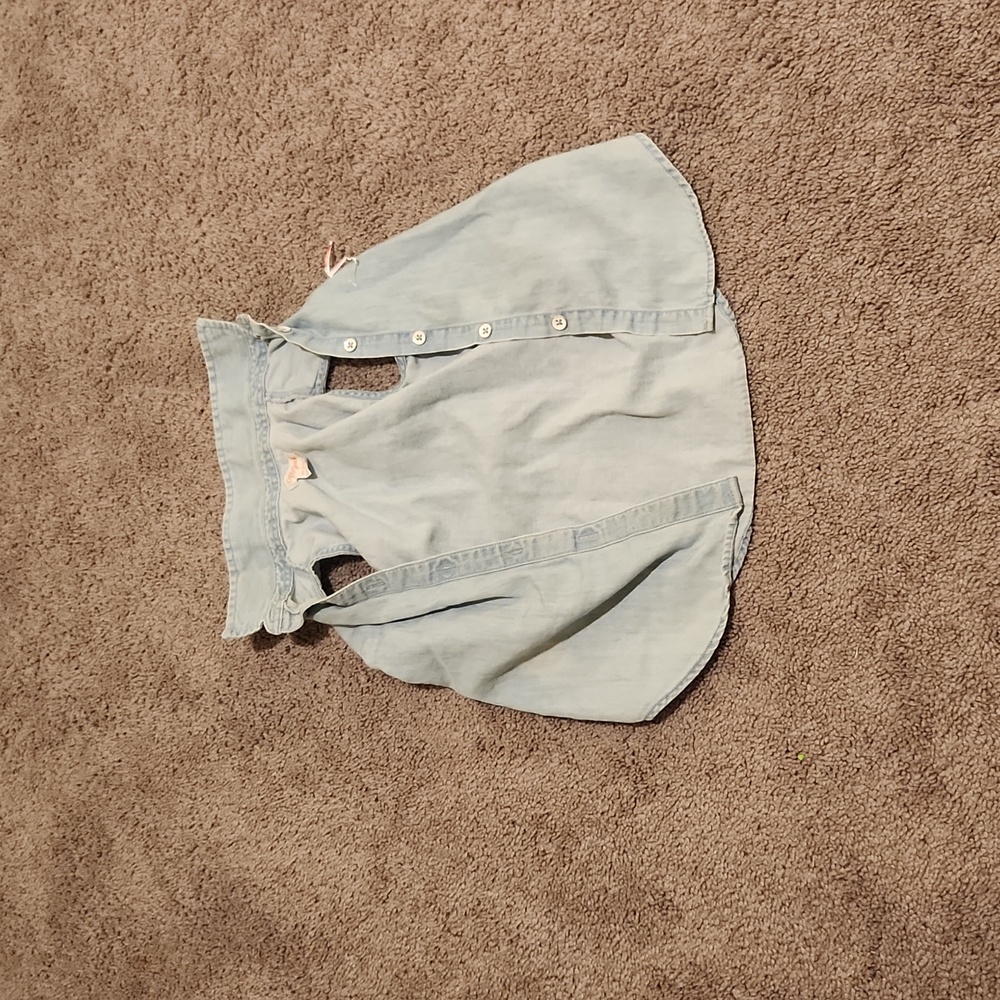 cat & Jack  sleeveless chambray  shirt 👕